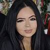 woman with straight hair