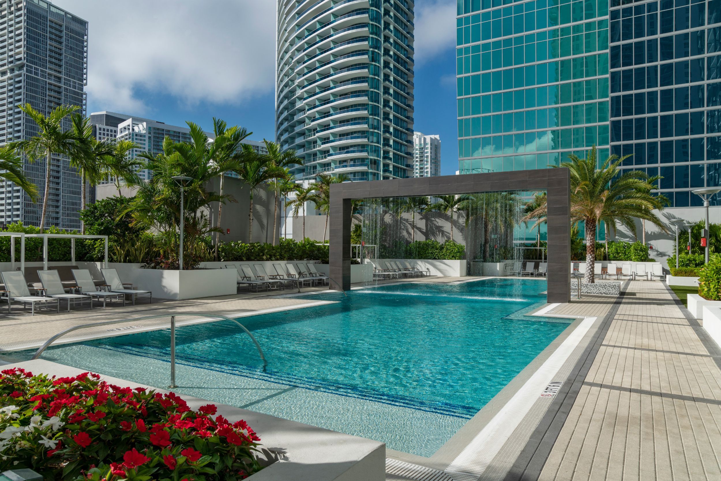 Beautiful view of Green High-Rise Apartments With Penthouse Amenities