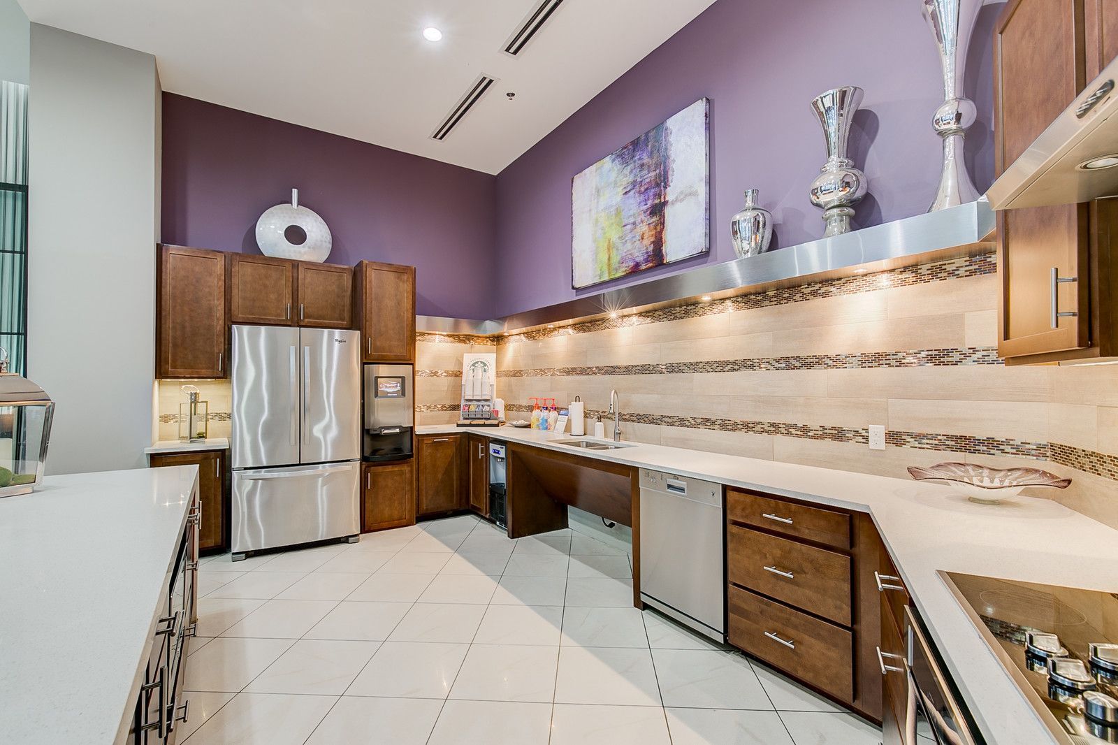 The Mondrian Cityplace Luxury Apartments