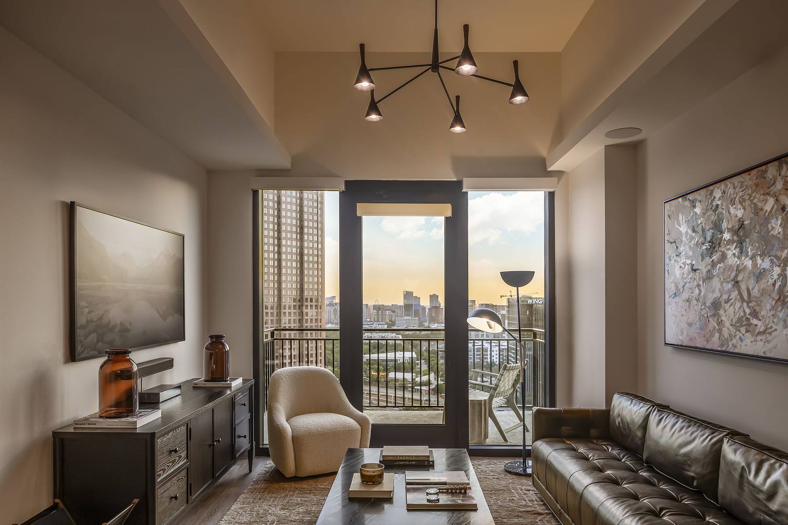 Penthouse Collection The Oliver
